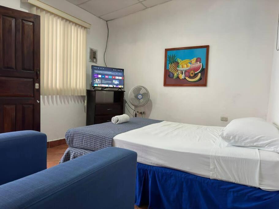 Apartamento Nilxon / Habitacion Granada Exterior photo